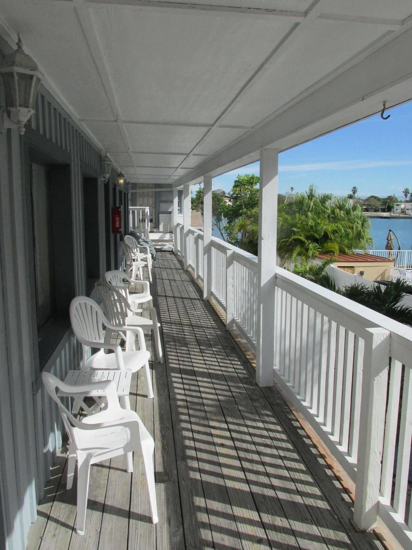 Lorelei Resort Motel Treasure Island Eksteriør billede